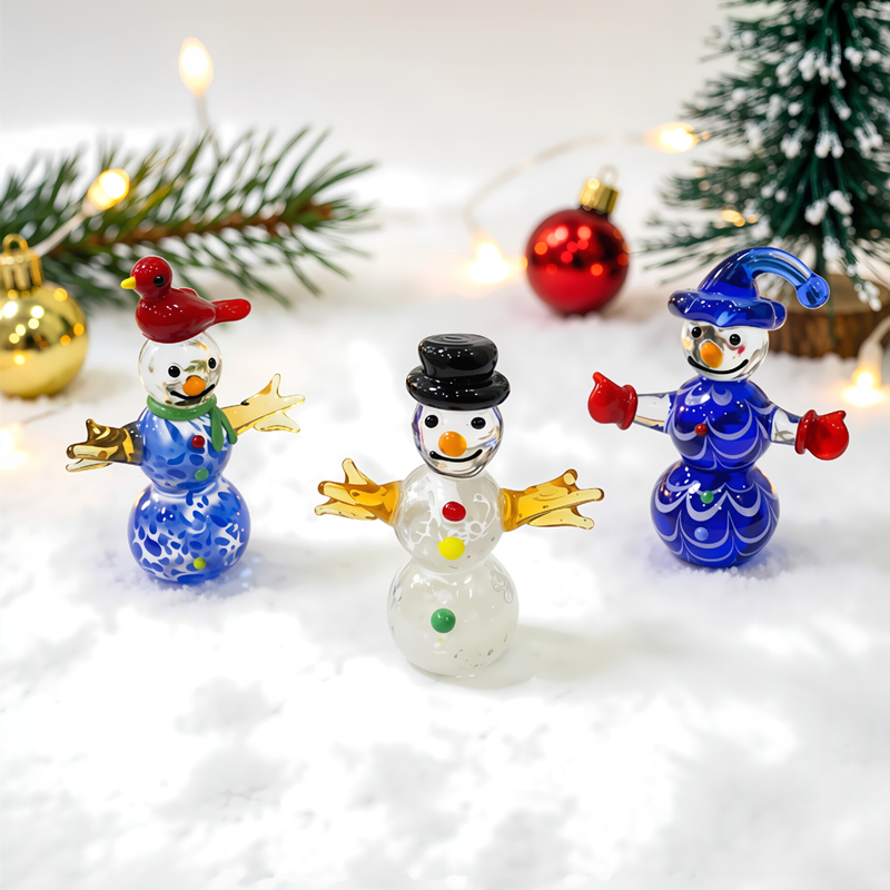 Home Xmas Decor Ideas - Mini Glas-Schneemann-Figur Niedliche Weihnachtsdekoration für Zuhause